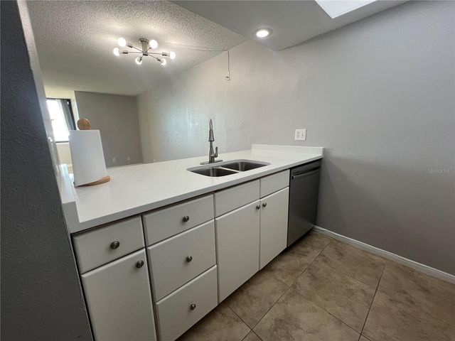 2620 COVE CAY DRIVE 1003, Clearwater, FL 33760