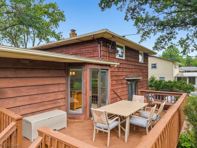 4963 Millwood Drive, Broadview Heights, OH 44147