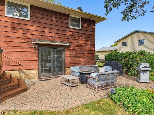 4963 Millwood Drive, Broadview Heights, OH 44147