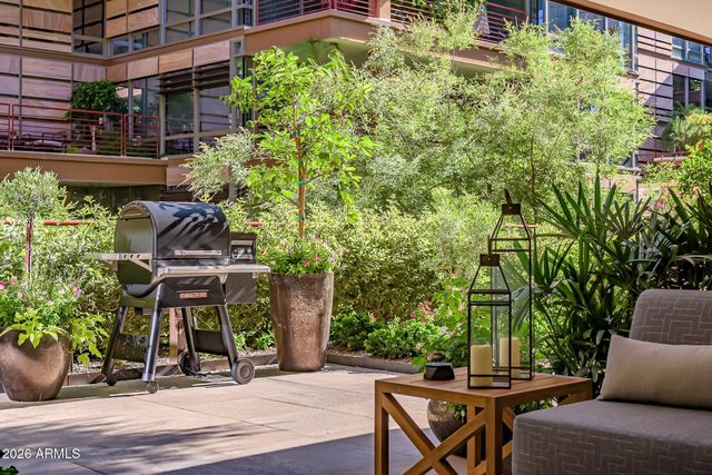 7167 E RANCHO VISTA Drive 3002, Scottsdale, AZ 85251