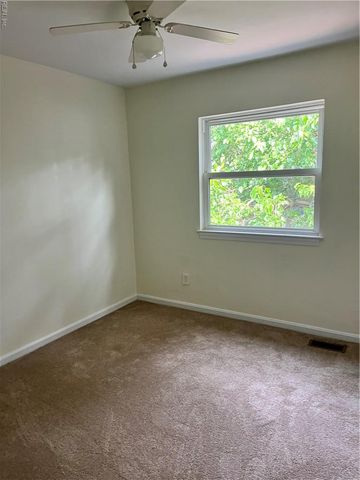 1136 Old Clubhouse RD, Virginia Beach, VA 23453