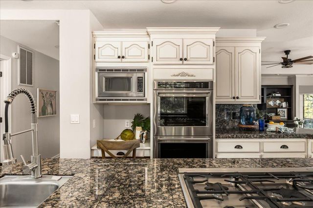 2101 Noreen Ln, Penryn, CA 95663