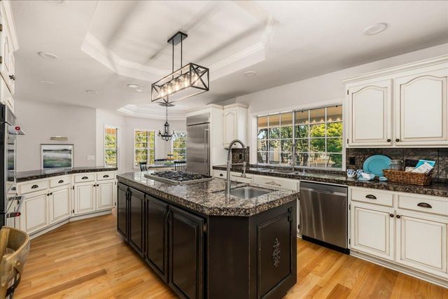 2101 Noreen Ln, Penryn, CA 95663
