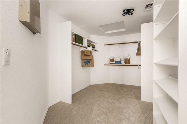 2101 Noreen Ln, Penryn, CA 95663