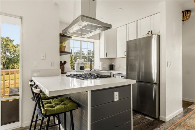 2101 Noreen Ln, Penryn, CA 95663