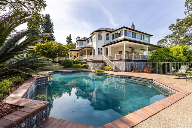 2101 Noreen Ln, Penryn, CA 95663