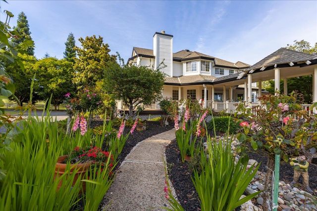 2101 Noreen Ln, Penryn, CA 95663