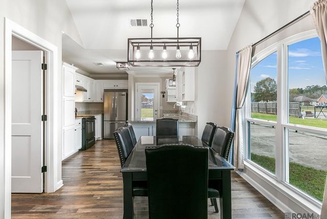 32351 Avants Rd, Walker, LA 70785