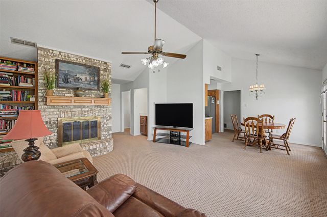 10203 Liberty School Road, Azle, TX 76020