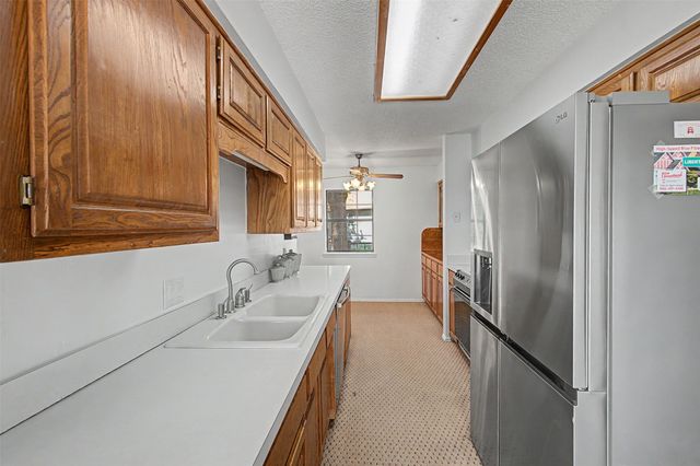 10203 Liberty School Road, Azle, TX 76020