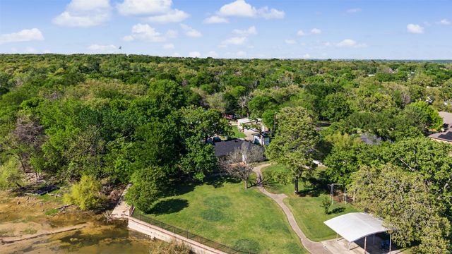 10203 Liberty School Road, Azle, TX 76020