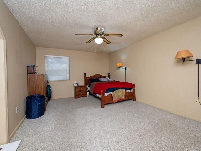 2 Kingspark Drive, Maumelle, AR 72113