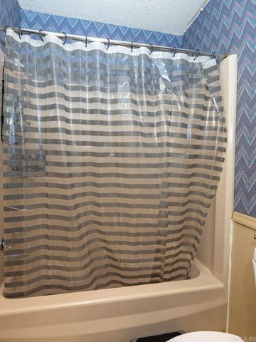 2 Kingspark Drive, Maumelle, AR 72113