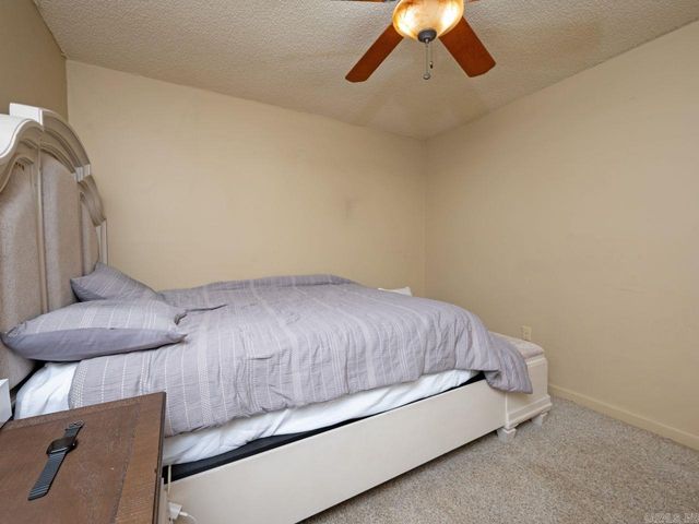 2 Kingspark Drive, Maumelle, AR 72113