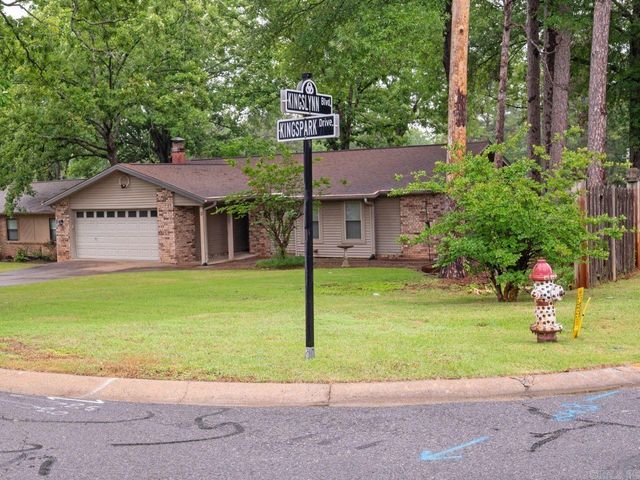 2 Kingspark Drive, Maumelle, AR 72113