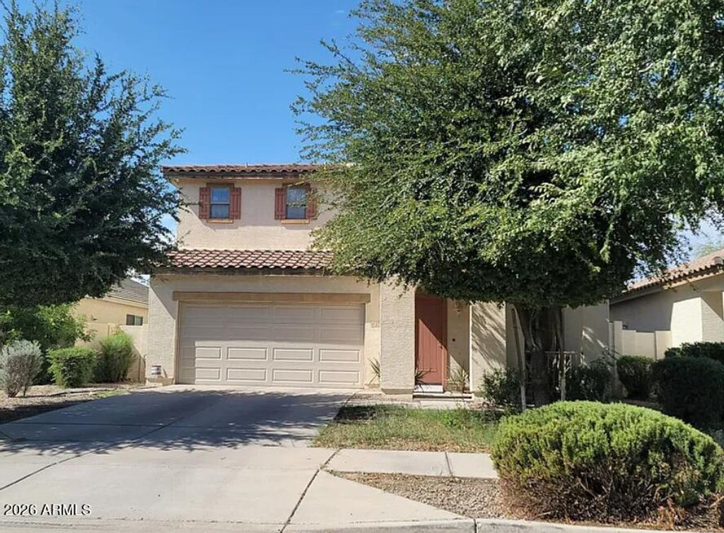 Image 1 of property listing at 2520 W ALTA VISTA Road, Phoenix, AZ 85041