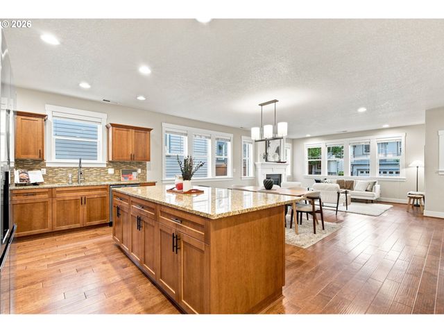14395 Sw EQUESTRIAN Ln, Beaverton, OR 97008