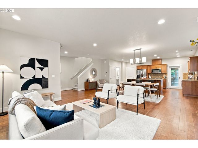 14395 Sw EQUESTRIAN Ln, Beaverton, OR 97008
