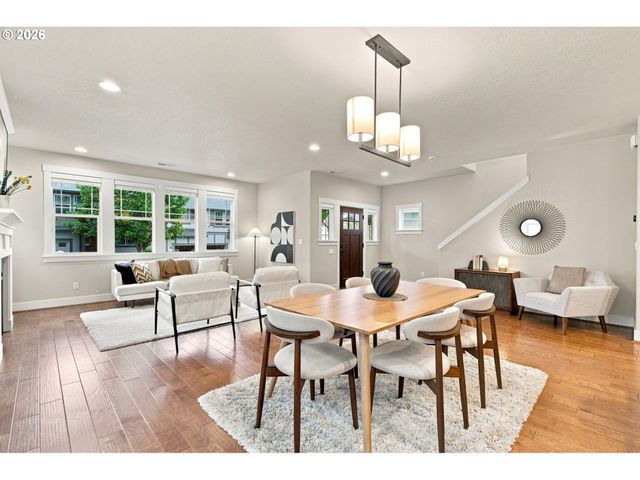 14395 Sw EQUESTRIAN Ln, Beaverton, OR 97008