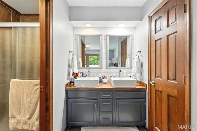 190 Whispering Pines Estate, St Clair, MO 63077