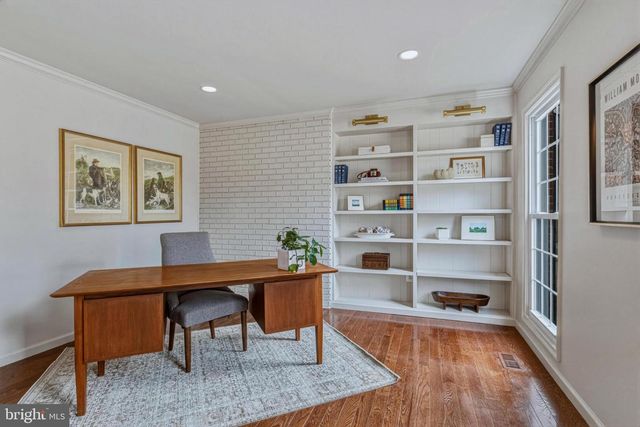 1331 DEEP RUN LN, Reston, VA 20190