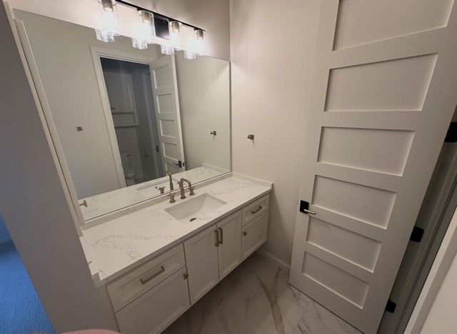 4200 Grand Timber Drive, Edmond, OK 73034