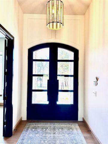 4200 Grand Timber Drive, Edmond, OK 73034