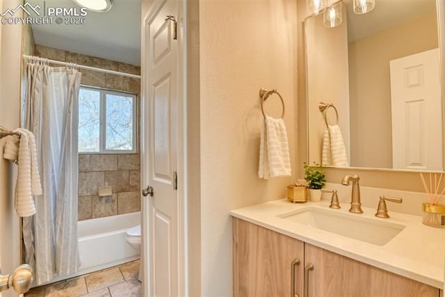 4408 Dewey Drive, Colorado Springs, CO 80916