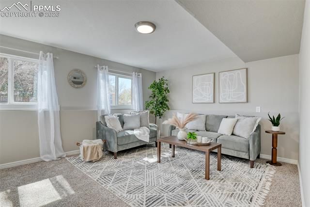 4408 Dewey Drive, Colorado Springs, CO 80916
