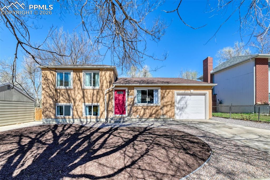 4408 Dewey Drive, Colorado Springs, CO 80916