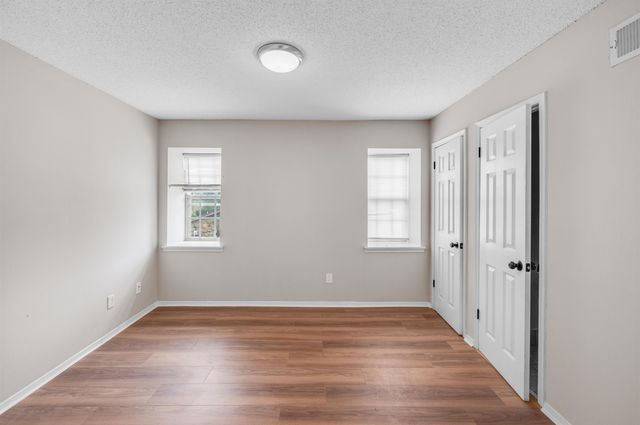1726 FOX HUNT LN # 21, Memphis, TN 38134