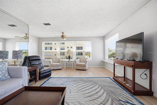 2850 59TH STREET S 215, Gulfport, FL 33707