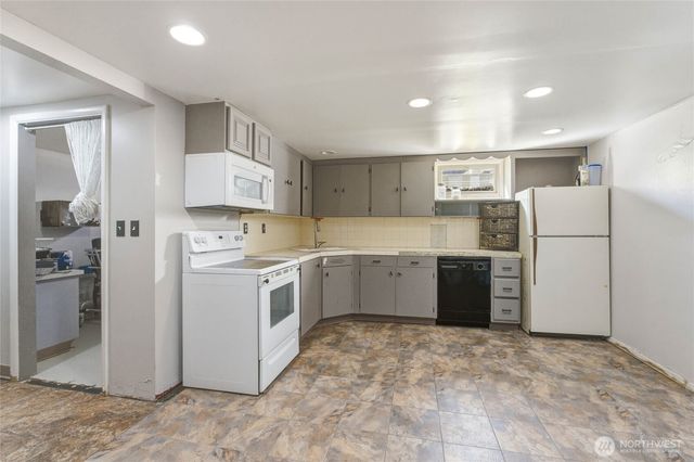 33 Furney Street, Wenatchee, WA 98801