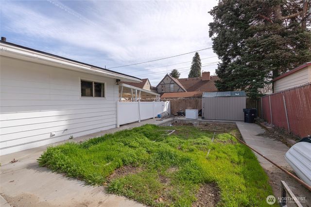 33 Furney Street, Wenatchee, WA 98801