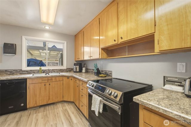 33 Furney Street, Wenatchee, WA 98801