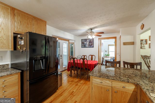 2665 Oak Log Way, Buford, GA 30519