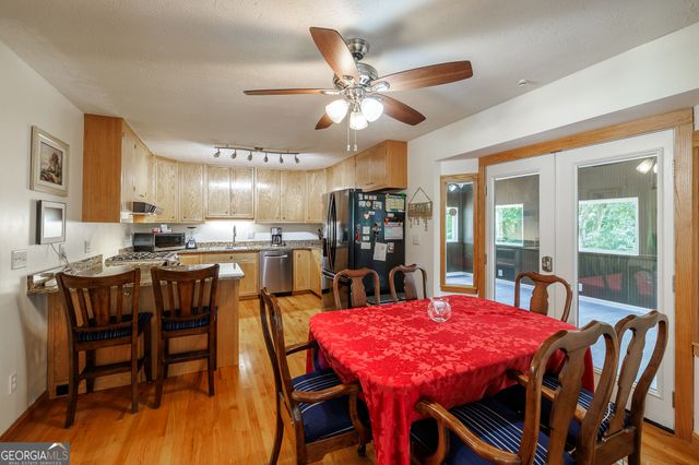 2665 Oak Log Way, Buford, GA 30519