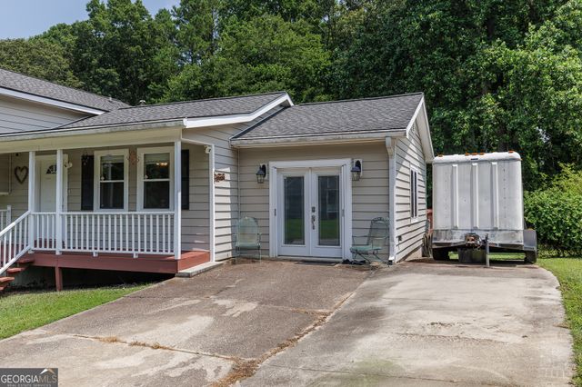 2665 Oak Log Way, Buford, GA 30519