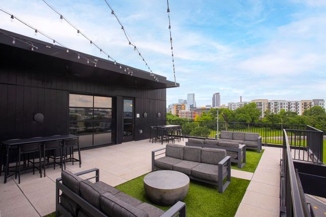 65 Lindsley Ave Apt 502, Nashville, TN 37210