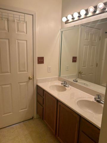 304 Newcastle Lane, Winchester, KY 40391