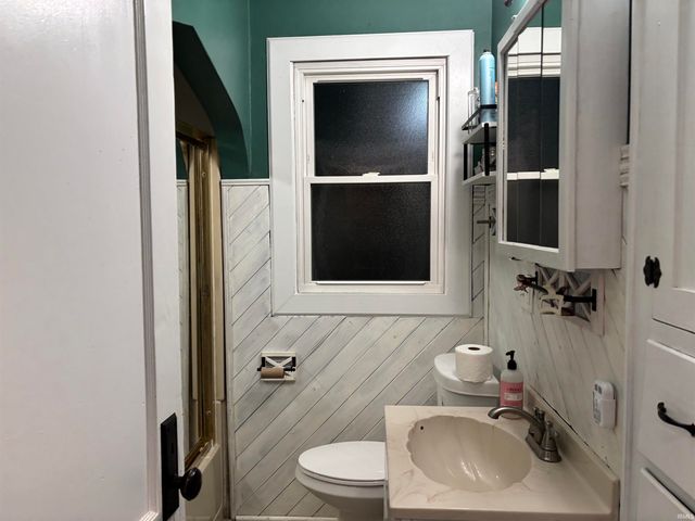 1729 Stinson Avenue, Evansville, IN 47712