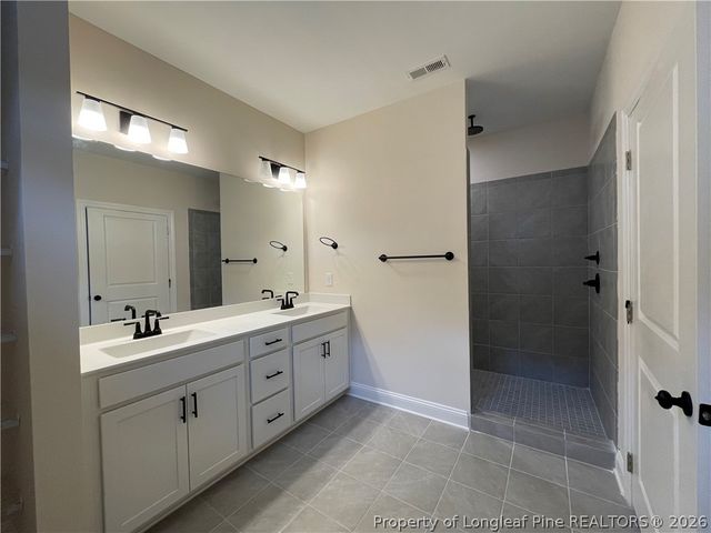 220 Gallery Drive 204, Spring Lake, NC 28390