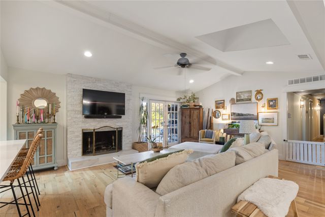 7721 Chattington Drive, Dallas, TX 75248