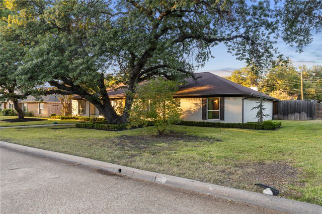 7721 Chattington Drive, Dallas, TX 75248