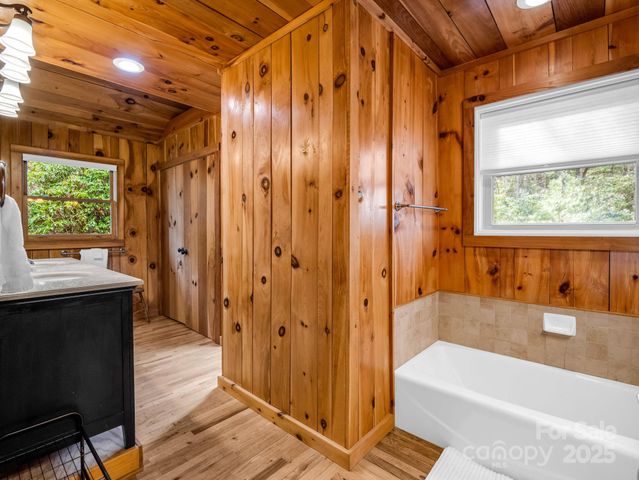 1692 Becky Mountain Road, Brevard, NC 28712