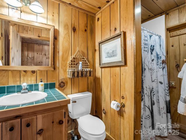 1692 Becky Mountain Road, Brevard, NC 28712