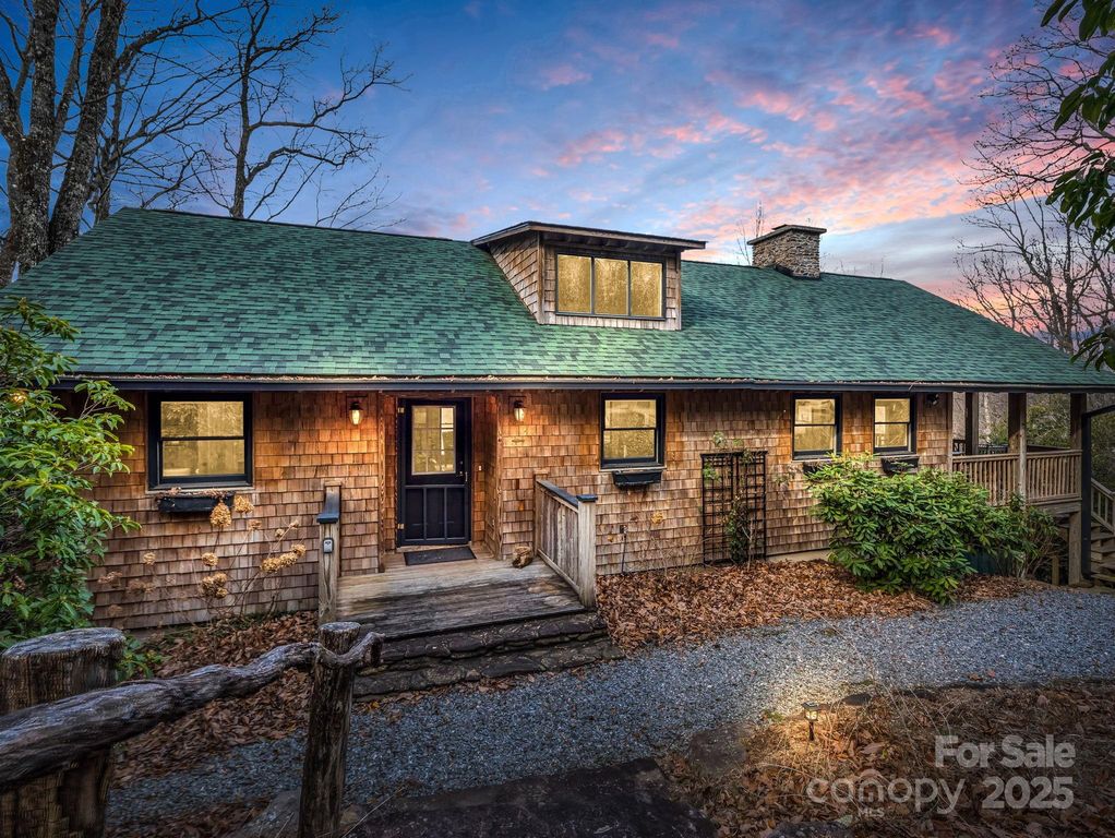 1692 Becky Mountain Road, Brevard, NC 28712