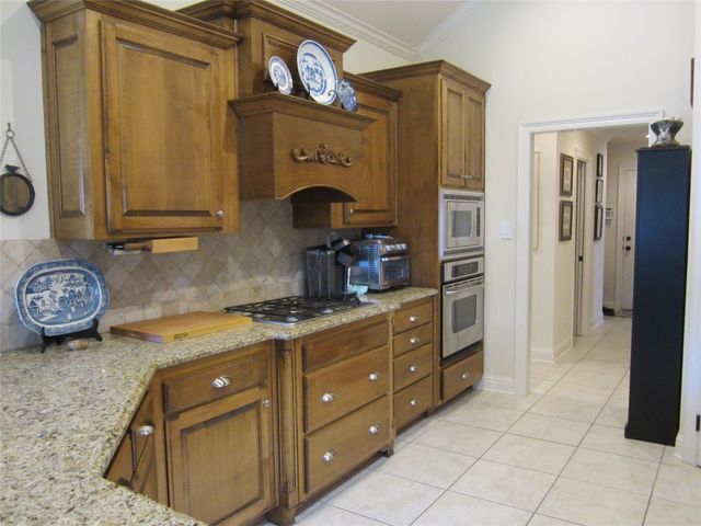 10060 Saint Bernard Drive, Shreveport, LA 71106