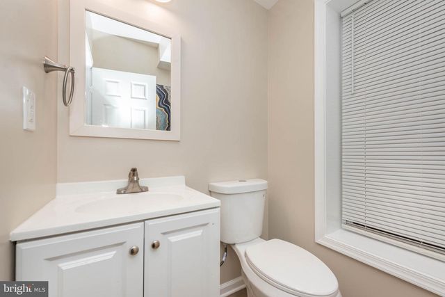 3331 MCELDERRY ST, Baltimore, MD 21205