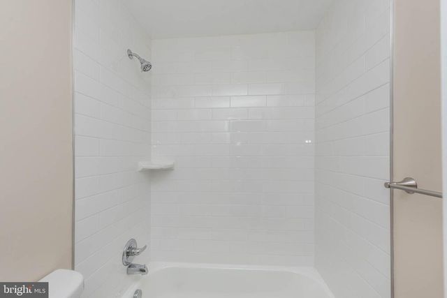 3331 MCELDERRY ST, Baltimore, MD 21205